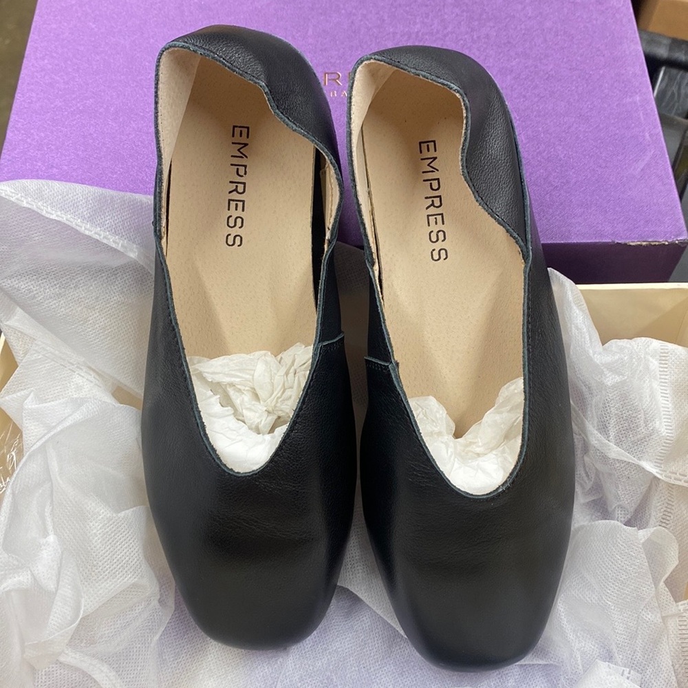 NEW Empress Australia Comfi Flat Sz 41/10 BLACK Leather shoes comfort slip on